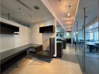 Foto 6 de SE VENDE OFICINA EN MEDELLIN