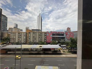 Foto 18 de SE VENDE OFICINA EN MEDELLIN