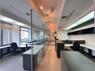 Foto 2 de SE VENDE OFICINA EN MEDELLIN
