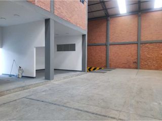 Foto 6 de BODEGA EN ARRIENDO PARQUE INDUSTRIAL, VIA FUNZA,  SIBERIA