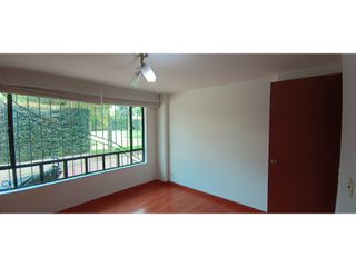 Foto 9 de Venta de apartamento campestre en conjunto cerrado Cota