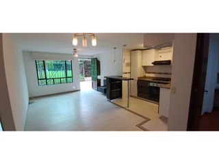 Foto 17 de Venta de apartamento campestre en conjunto cerrado Cota