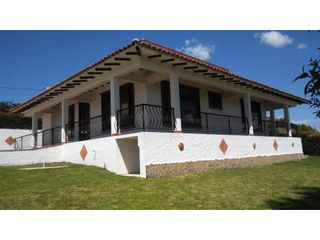 Foto 2 de VENDO CASA CAMPESTRE A ESTRENAR  EN PAIPA BOYACA, 210 M2
