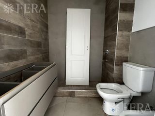 Foto 9 de Venta Departamento 3 ambientes con cochera y jardín en Nuevo Quilmes Externo - Bernal