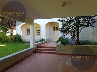 Foto 1 de Casa - Área Centro Oeste