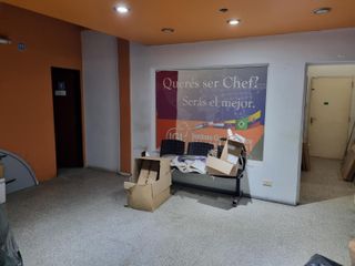 Foto 13 de Local en Esc.-Centro