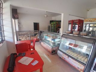 Foto 2 de LOCAL EN VENTA BARRIO GARZONES |1732