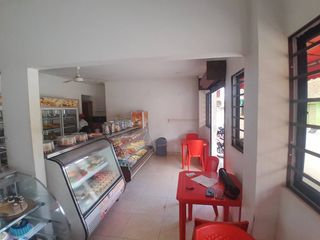 Foto 10 de LOCAL EN VENTA BARRIO GARZONES |1732