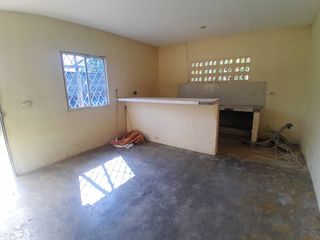 Foto 5 de LOCAL EN VENTA BARRIO GARZONES |1732