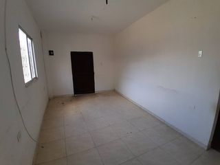 Foto 20 de LOCAL EN VENTA BARRIO GARZONES |1732