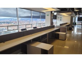 Foto 5 de ARRIENDO OFICINA DE 731 M2 UBICADA EN PEPE SIERRA