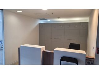 Foto 18 de ARRIENDO OFICINA DE 731 M2 UBICADA EN PEPE SIERRA