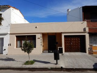 Foto 2 de Casa en venta - Zona San juan