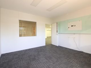 Foto 10 de GRAN OFICINA CORPORATIVA EN ALQUILER EN EXCELENTE ESTADO