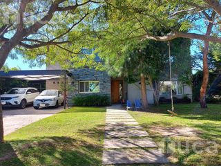 Foto 1 de Casa en venta en Barrio Santa Teresa - Benavidez - Tigre