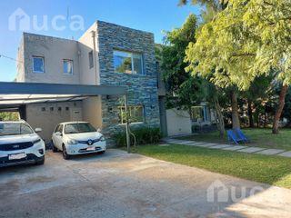 Foto 2 de Casa en venta en Barrio Santa Teresa - Benavidez - Tigre