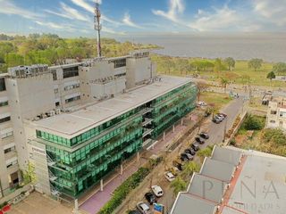 Foto 1 de Formidable Oficina corporativa en Block 1700 m2 AMOBLADA - CATEGORÍA 32 cocheras