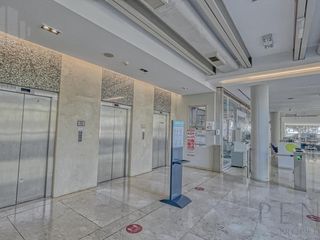Foto 10 de Formidable Oficina corporativa en Block 1700 m2 AMOBLADA - CATEGORÍA 32 cocheras