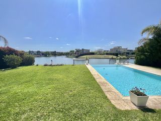 Foto 1 de Casa - Los Alisos