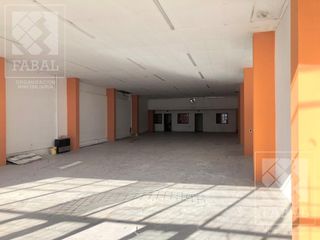 Foto 5 de Local venta sobre Ruta 22, barrio Belgrano, con 330 m2 cubiertos y terreno de 10 x 33