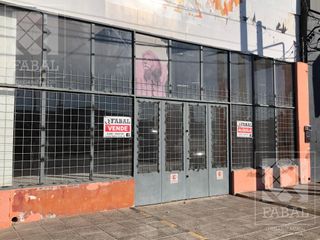 Foto 2 de Local venta sobre Ruta 22, barrio Belgrano, con 330 m2 cubiertos y terreno de 10 x 33
