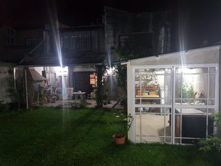 Foto 1 de CASA 4 AMBIENTES CON PILETA - LOMAS ESTE