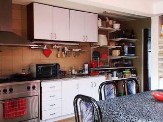 Foto 3 de CASA 4 AMBIENTES CON PILETA - LOMAS ESTE
