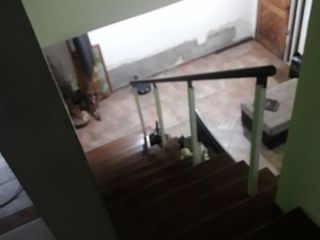Foto 10 de CASA 4 AMBIENTES CON PILETA - LOMAS ESTE