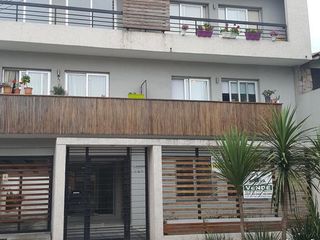 Foto 1 de Departamento - Moreno