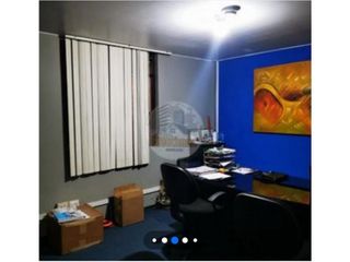 Foto 11 de SE VENDE CASA EN CERCADO DE LIMA