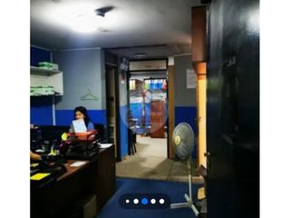 Foto 14 de SE VENDE CASA EN CERCADO DE LIMA