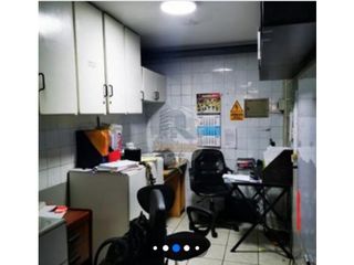 Foto 7 de SE VENDE CASA EN CERCADO DE LIMA