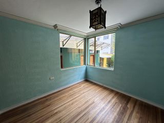 Foto 8 de Departamento en casa independiente adecuado para Oficina en alquiler