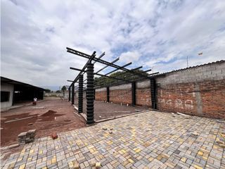 Foto 6 de Valle De Los Chillos, Galpón en Renta, 500m2, 10 Ambientes