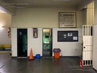 Foto 4 de Cochera en  venta