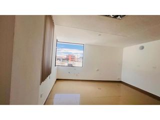 Foto 9 de Quito Tenis, Oficina en Renta, 150m2, 5 Ambientes