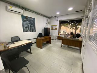 Foto 9 de Local - Oficina  en Arriendo Via 40