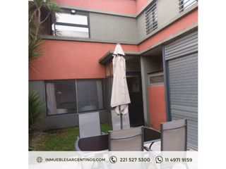 Foto 14 de Venta Casa al Frente y 1 al Fondo  - 517 entre 4 y 5