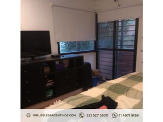 Foto 10 de Venta Casa al Frente y 1 al Fondo  - 517 entre 4 y 5