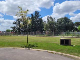 Foto 2 de Terreno en  San Ramiro, Pilar del Este