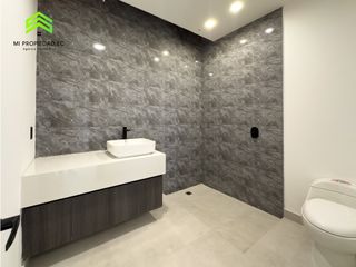 Foto 21 de EN VENTA CASA MODERNA - ATRS DE LA CLNICA SAN GREGORIO - MANTA