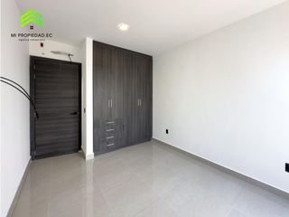 Foto 26 de EN VENTA CASA MODERNA - ATRS DE LA CLNICA SAN GREGORIO - MANTA