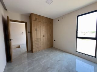 Foto 15 de CASAS MODERNAS EN CONJUNTO PRIVADO | ALTAGRACIA, MANTA