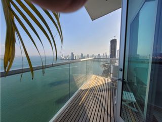 Foto 1 de Apartamento Bocagrande sobre la bahia