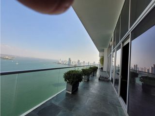 Foto 34 de Apartamento Bocagrande sobre la bahia
