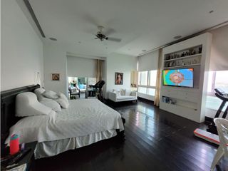 Foto 40 de Apartamento Bocagrande sobre la bahia