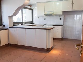 Foto 10 de NUEVA CORDOBA - HIPOLITO IRIGOYEN Nº 584 - PISO CATEGORIA!