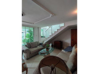 Foto 5 de CASA EN VENTA BARRIO LOS NOGALES