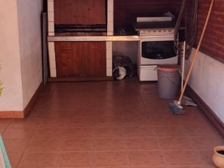 Foto 9 de Casa PH en venta en Quilmes Este