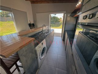 Foto 3 de CASA EN ALQUILER EN BARRIO NAYADES - CALIOPE 1325, PINAMAR